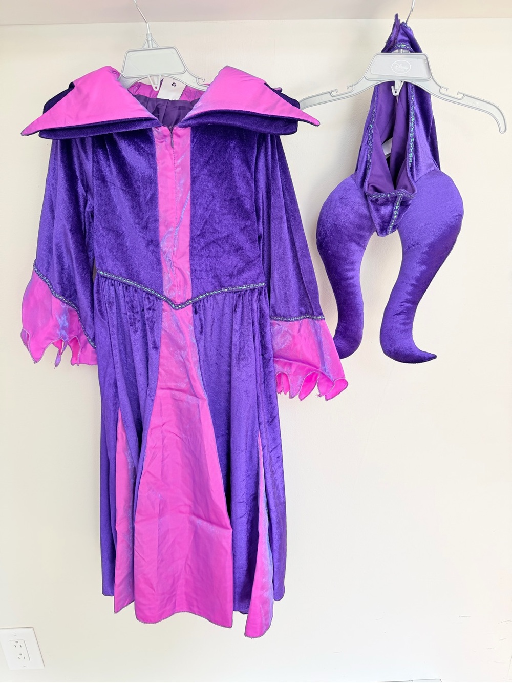 Disney Maleficent dress & horns velvet Halloween costume set kids 5/6 - Picture 2 of 10